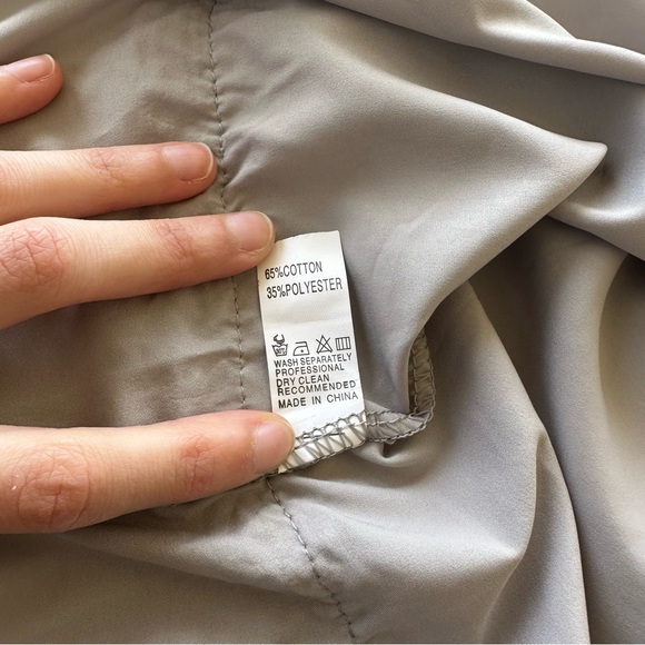 Gray Off-Shoulder Lace Shirt - Picture 8 of 8